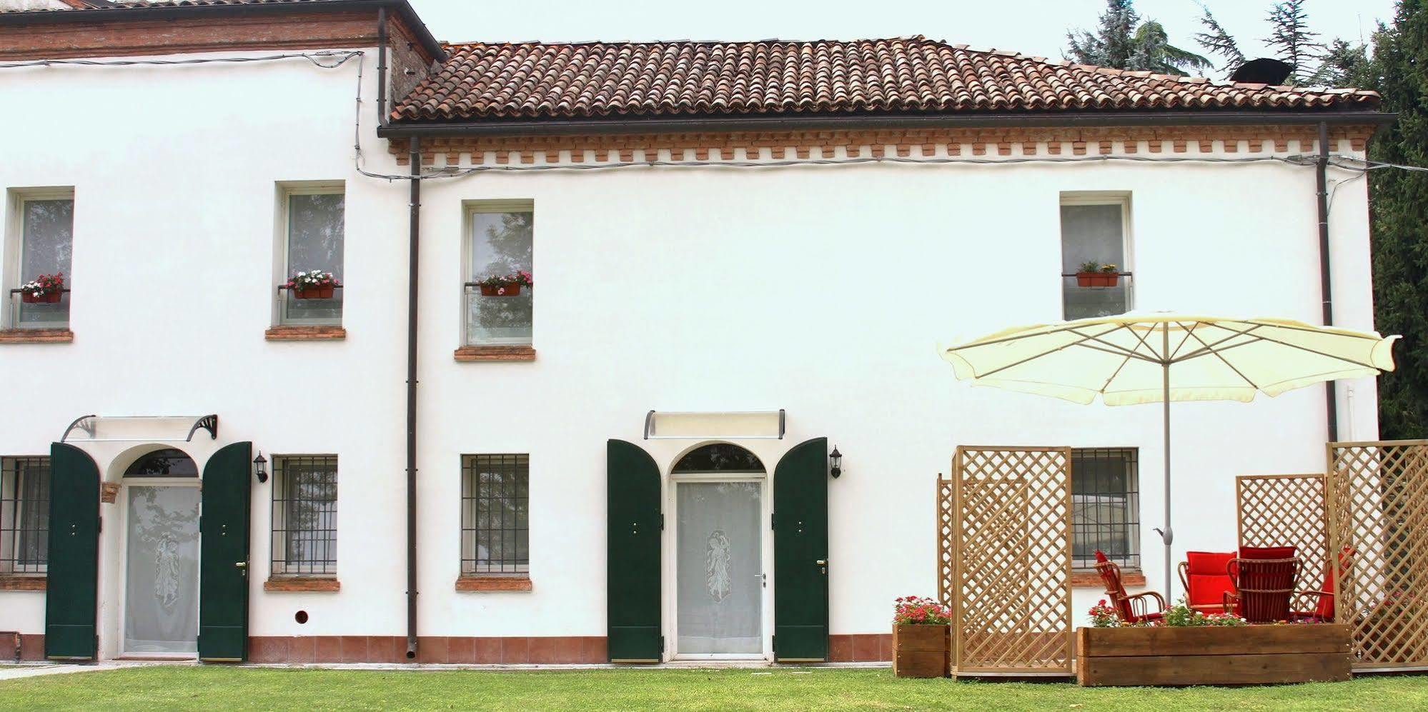 B&B Le Stanze Del Belriguardo Voghiera Εξωτερικό φωτογραφία