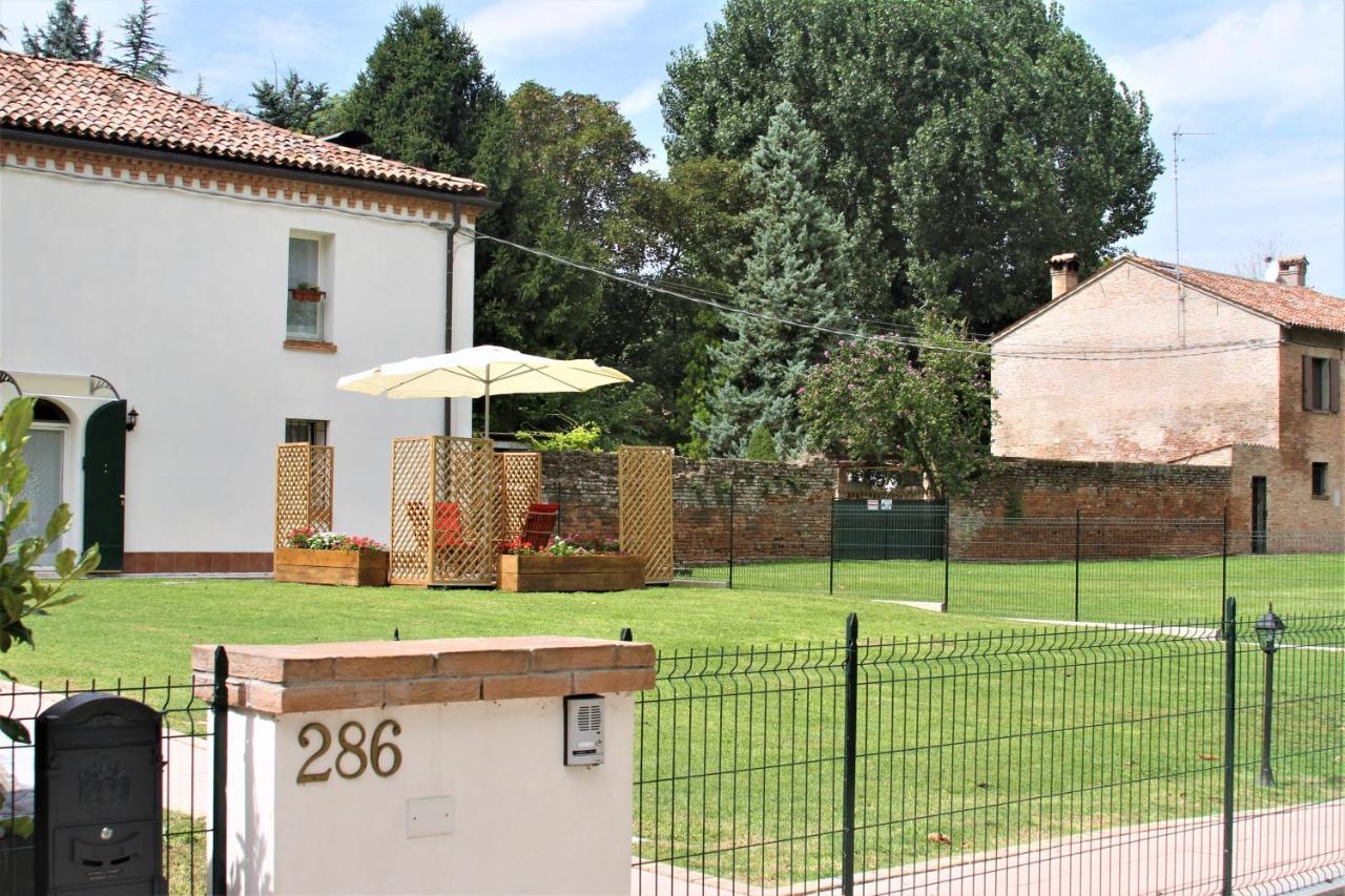 B&B Le Stanze Del Belriguardo Voghiera Εξωτερικό φωτογραφία